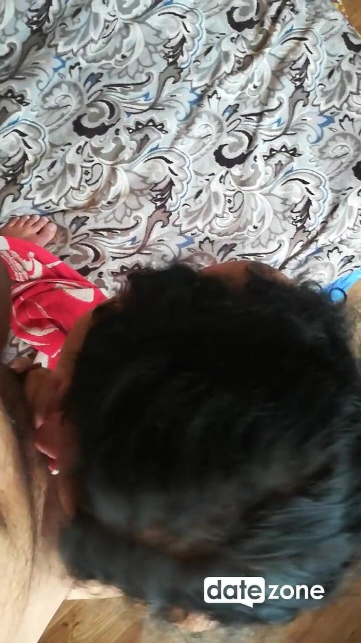 Datezone: Thổi kèn tại nhà tuyệt vời từ một người nghiệp...