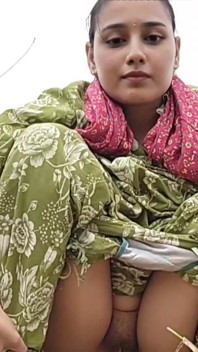 Ragazza turista lasciata dal ragazzo desi del villaggio