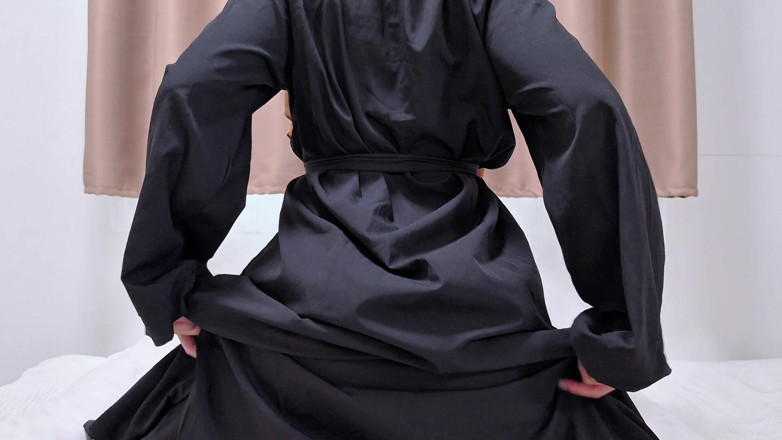 LittleMuslim: POV: Watch Your Hijabi Girl Tease in a Black Abaya