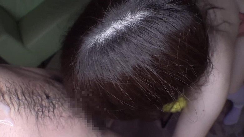 Strix: Banyo sırasında: Pencereden baktım ve banyoda mastürbasyon yapan sessiz, çekingen bir...