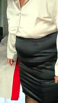 Satin Blouse Hotel BJ