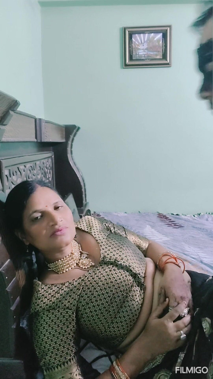 Lustykajolbhabhi: Karwa Chauth noite ou noite de núpcias