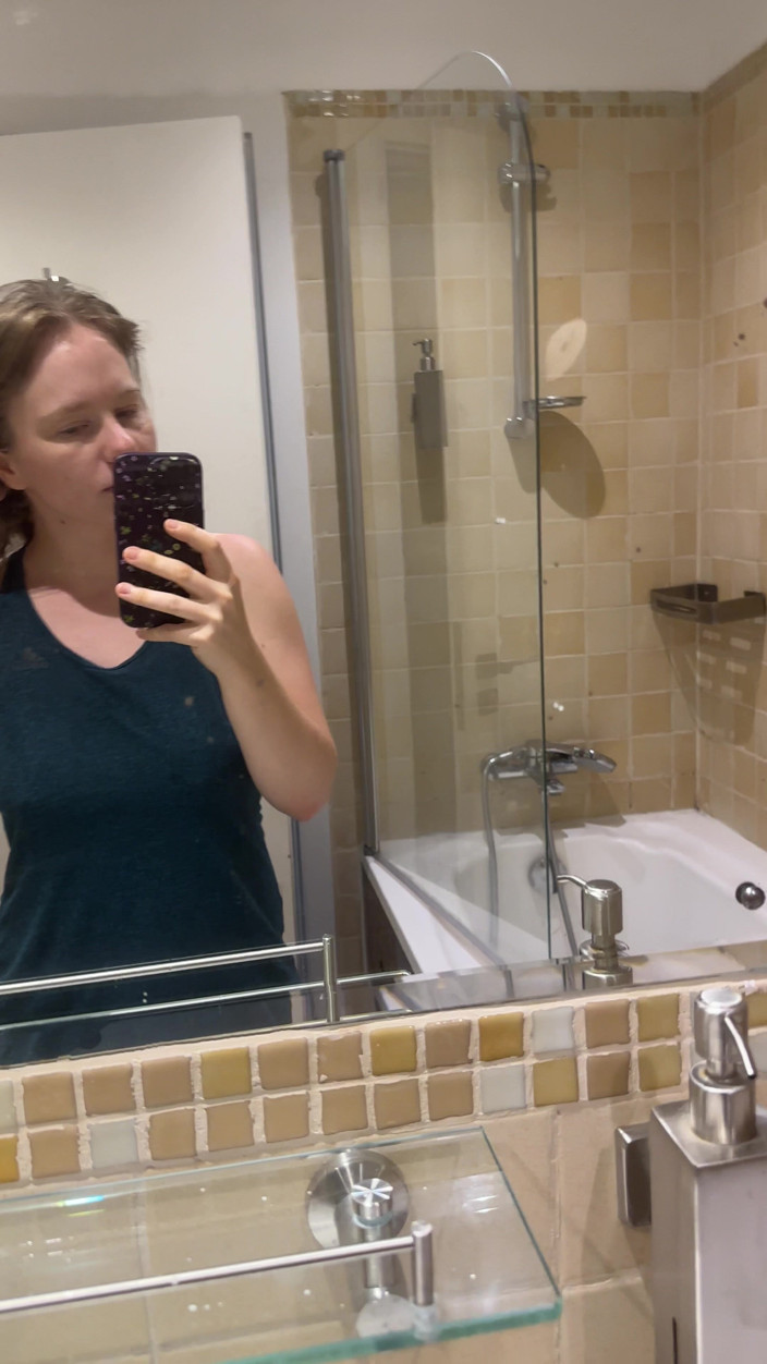 SweetLucy96: Saggy Tits