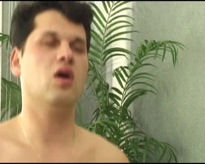 Deutscher hardcore: Tato roztomilá holka z Německa byla olízaná a ošukaná