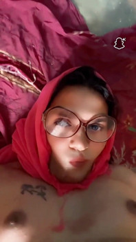 Bevo la mia pipì stasera