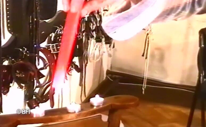 Slave Seks: Hukuman lilin panas lilin