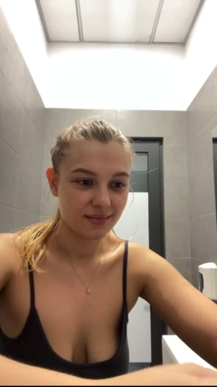 JuiceLussie: Anal Fucking
