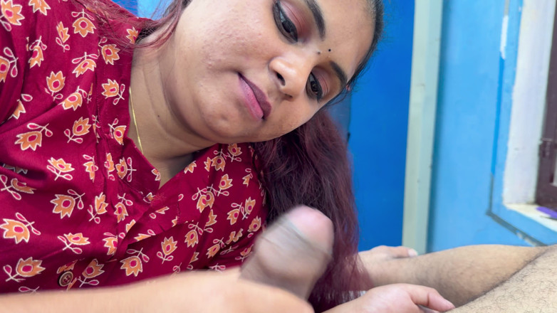 Vaigavarun45: Desi Couple