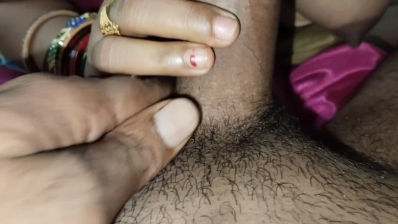 Desisexycpl123: Priya Bhabhi Fucked Hee Nighbour Boy