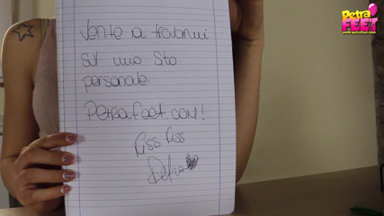 Foot Fetish HD: Petra hafif bir okuma yapıyor