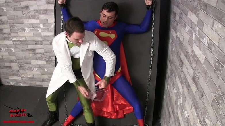 ManUpFilms: Superman didera telur