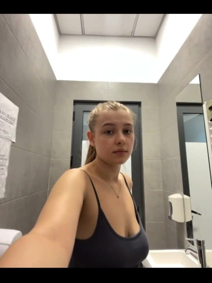 JuiceLussie: Anal Fucking