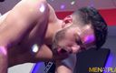 Menat Play: MENATPLAY - Latino Robbie Rojo anal fodido por Antonio Miracle