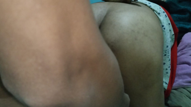 Sama007: Fată gemând pe la spate, țipând, futai în pizdă