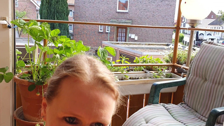 UserBitch1: BJ Na Balkonie