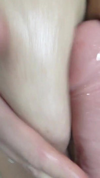Tanrıça Perfecta'nın bakış açısı dildo emiyor ve meme sikişi!
