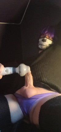 Explosive orgasm from massager with Raven LeTrap
