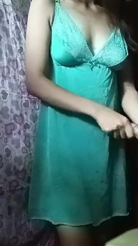 Menina de 19 anos