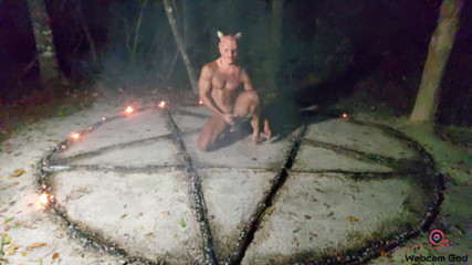 Arthur Eden aka Webcam God: Ring of fire - The ritual (4K)