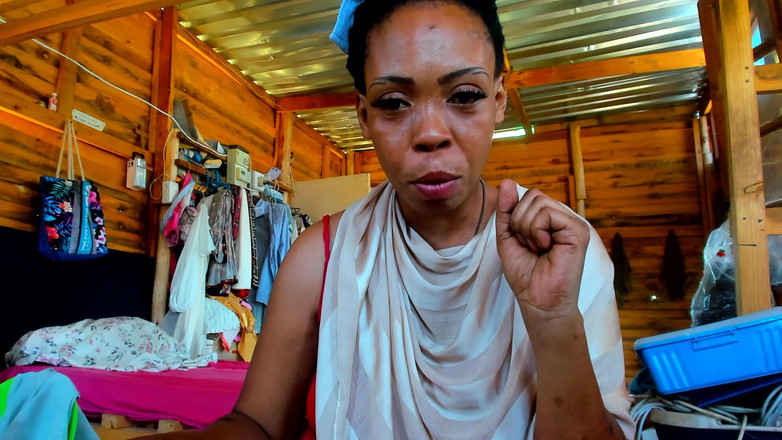 AnalEbony: 더 이상 헐렁한 보지, 보지를 조이는 법을 가르치는