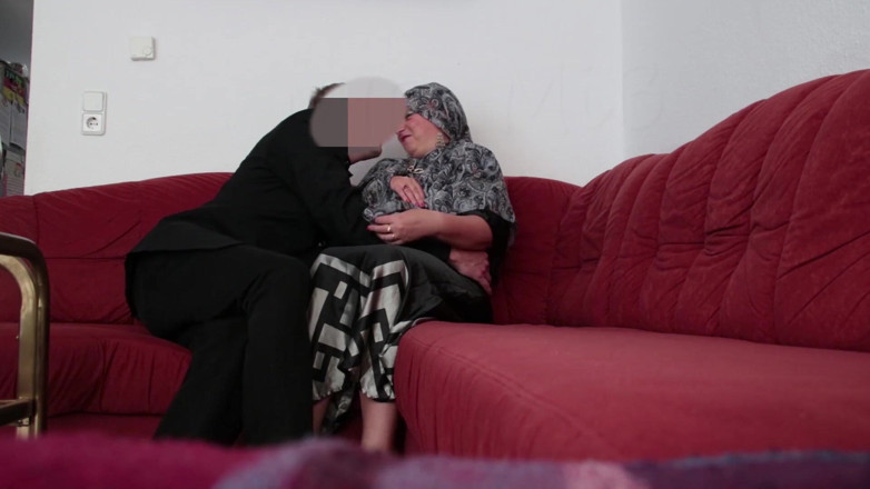 Mike Vonberg: Married Muslim Woman Cheats on Her Husband with Old Friend...