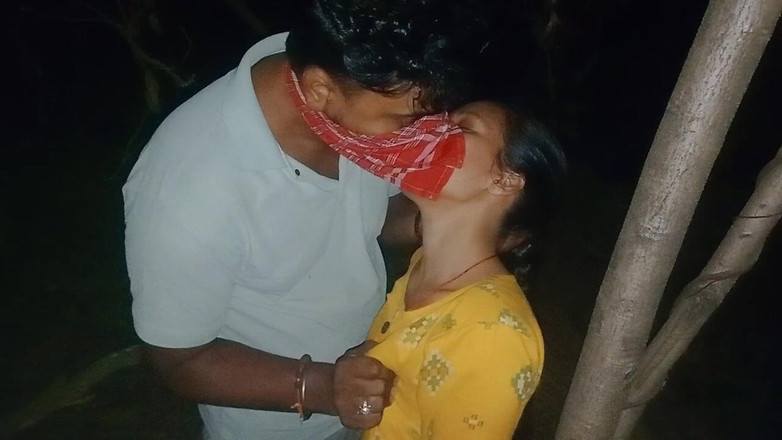 NikiRathod: Setelah lama di hutan tengah malam