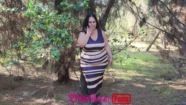 Riderqueen BBW Step Mom Latina Ebony: Riderqueen Alone, Venkovní, Videa pro Fanoušky