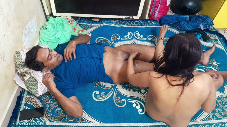 Hot Indian Aunty: MILF India &amp; suaminya seks tegar ghairah