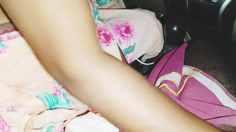 Telugu honey lips: Bilsex, avsnitt -1, del - 4, Telugu smutsiga samtal. Silke moster med pojkvän