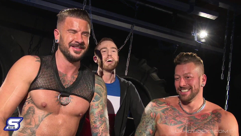 UK Hot Jocks: Stuffd Di Sebalik Tabir