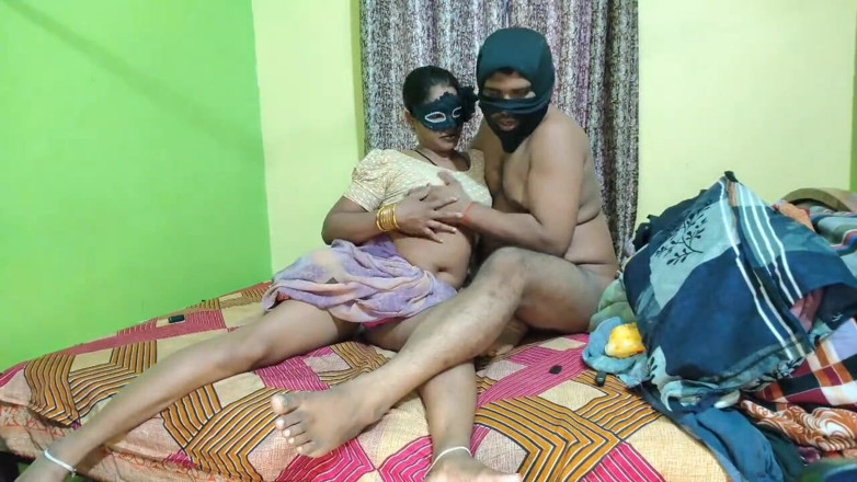 FULLMJEDETI: Hôm nay tôi liếm cả bộ ngực và âm hộ của...