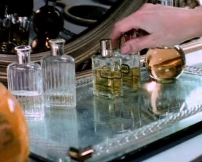GERMAN PORN CLASSICS: Il dottor Snake e le sue bambole