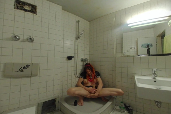 Perception of Depth - Jasmine_Dlight but VR: Jasmine_dlight - consolador doble profundo en la ducha vr180