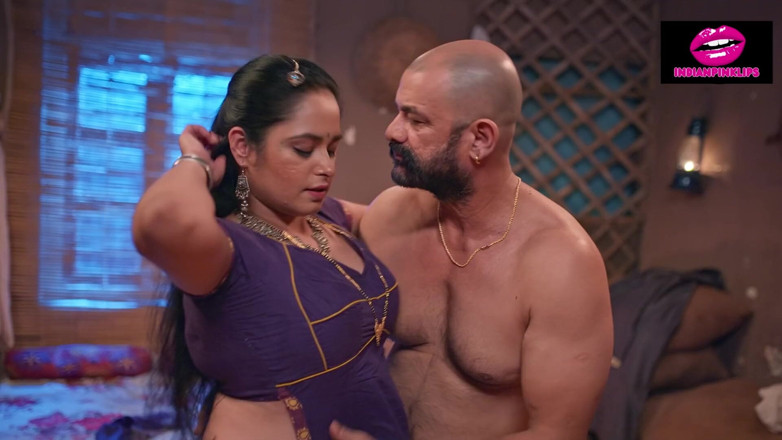 Indianpinklips: Aktris Ullu sama pria india