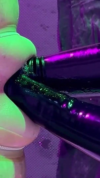 Maz di-fisting dua sampai dalam banget