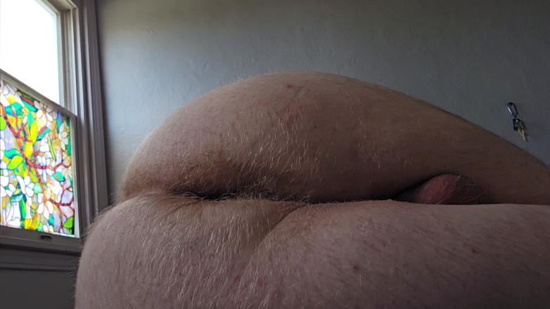 Hairy Cubb: เย็ดตูดขาวอวบของกูด้วยดิลโด้