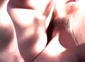 Public Lust: Memek becek cewek semok rambut cokelat dijilat dan dientot di...