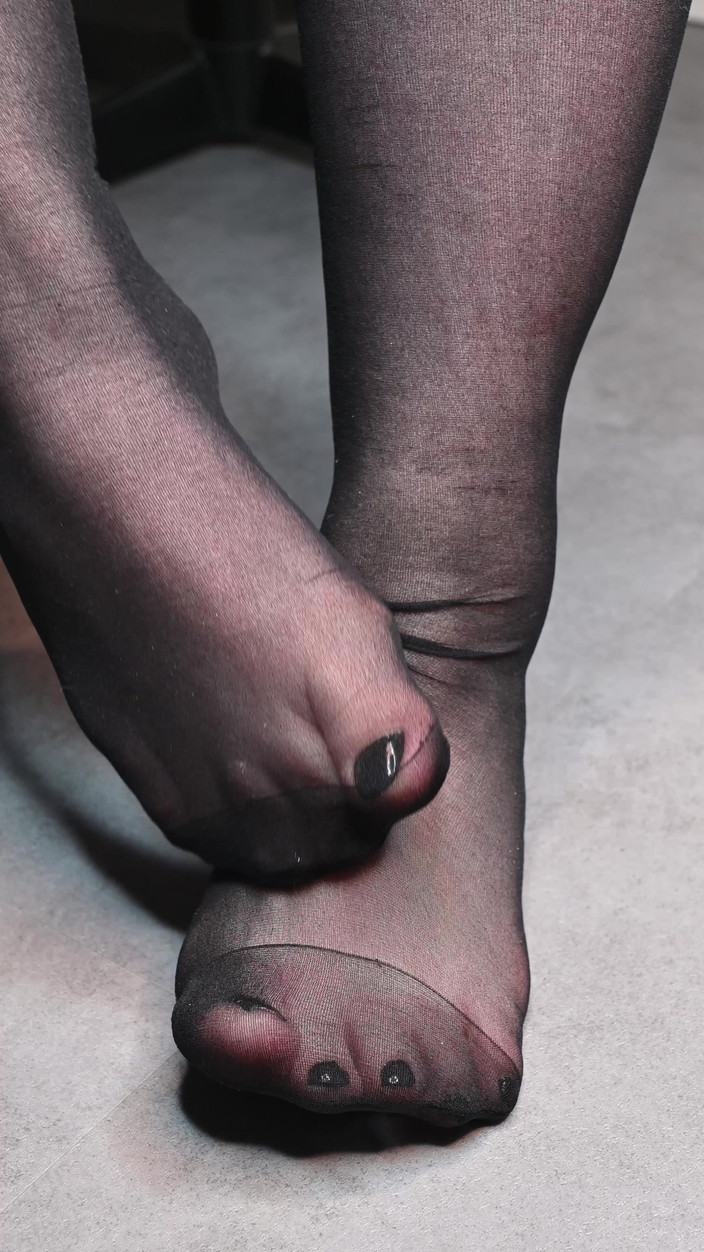 Sexyskyfeet: Asmr Nylons Feet Rub Cực kỳ thư giãn và sừng...