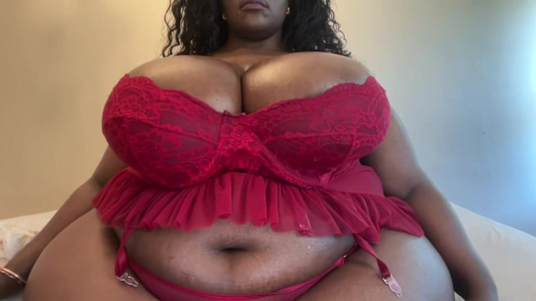 Legendary Booty Overdose: Bbw cho con bú &amp; bú vú của cô ấy