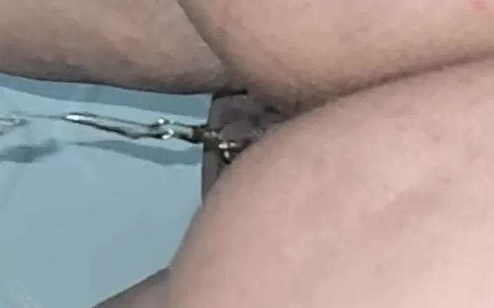 Minhaesposaparaoutro: Fetish aneh - kencing gerakan lambat