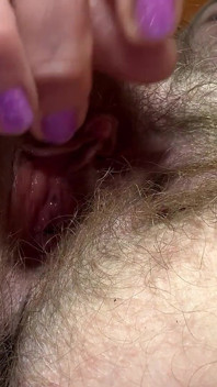 Einen nach der dusche ausreiben, haariger großer kitzler