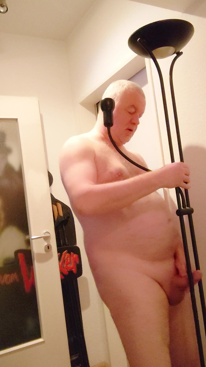 Carmen_Nylonjunge: Jsem nahá a nadržená