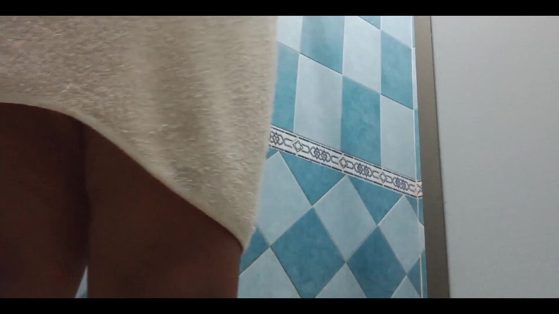 Karmicoxv: Compilation of Mexican Chubby Karmica in the Shower