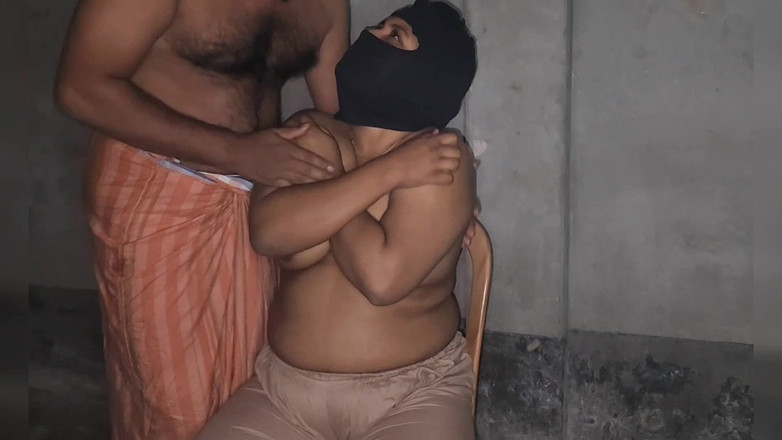 Akhi moni: Ich habe sie im doggystyle teil 02 gefickt