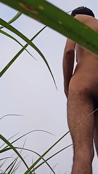 Outdoor-masturbation