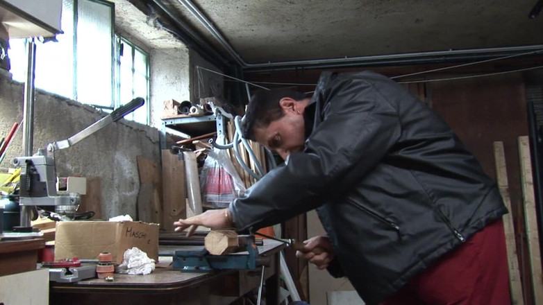 Milf in Love: Madura cachonda follada por la enorme polla del trabajador que...