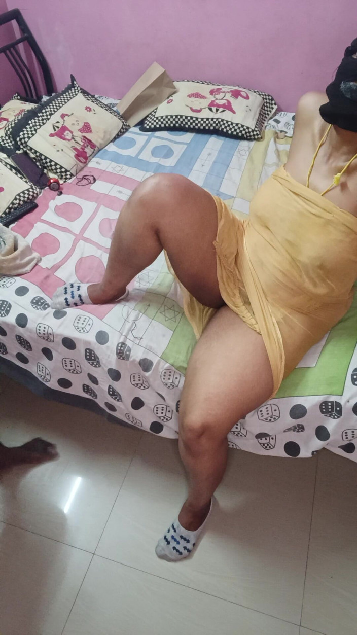 Reshmahotever: กูมีชู้ที่นอกใจกับแม่บ้าน