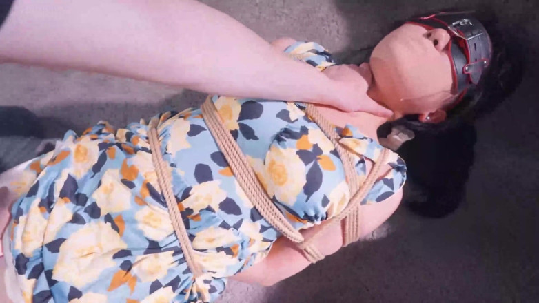 Aisan girl bondage: Ms14-using a Vibrator to Bring a Girl to Orgasm