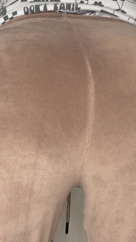 Le pet moelleux échoue : quand le pantalon n’arrive pas à gérer la puant