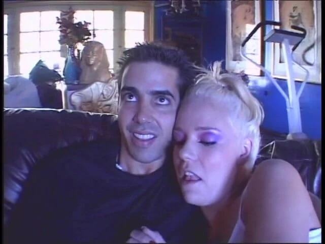 Porncentro: Смотреть вырезанные эпизоды из фильма для взрослых "Я сливки на Джинну"